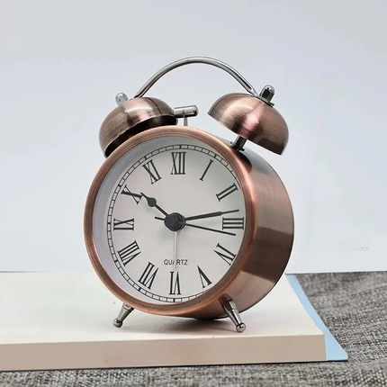 Vintage design väckarklocka med klockor