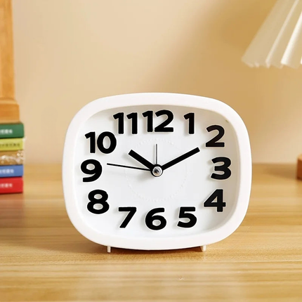Batteridriven väckarklocka med stora siffror
