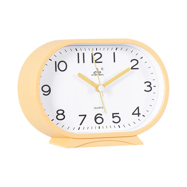 Oval analog väckarklocka för sängbordet