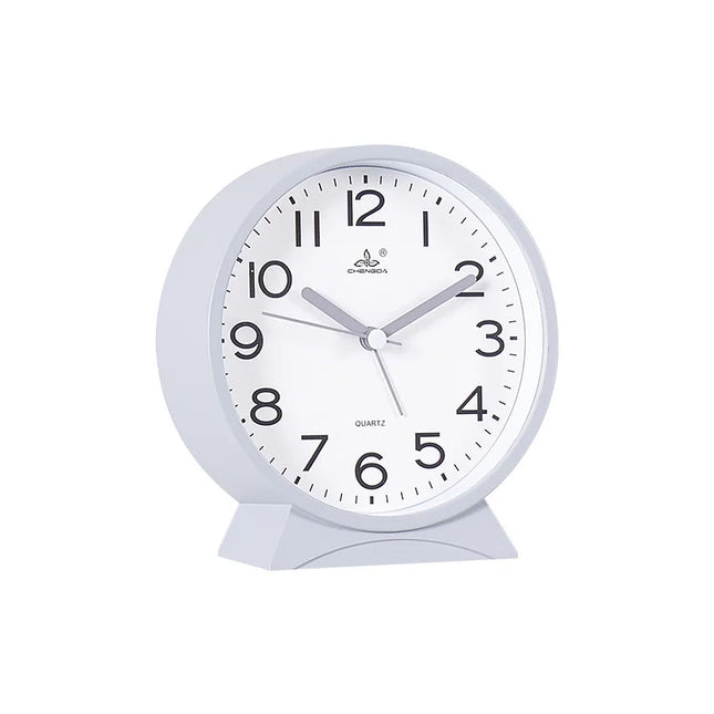 Klassisk rund analog väckarklocka för sovrum