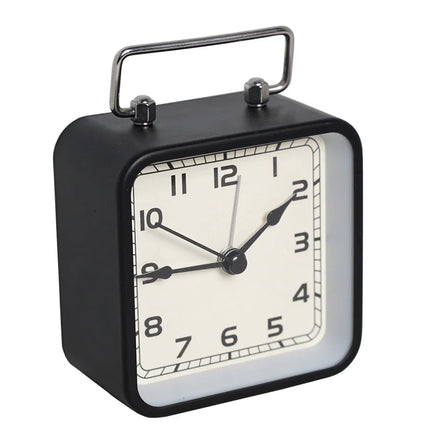 Liten fyrkantig analog väckarklocka