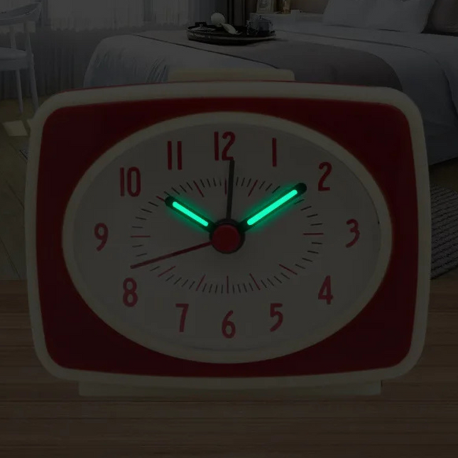 Liten analog väckarklocka i retrodesign
