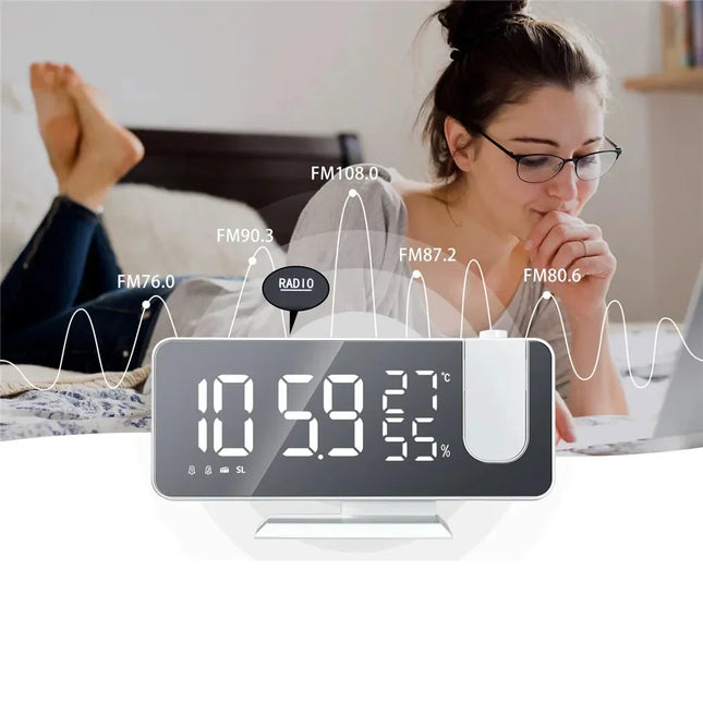 Vit klockradio med projektor för tak