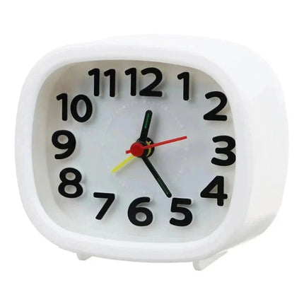 Tystlåten analog väckarklocka utan tickande