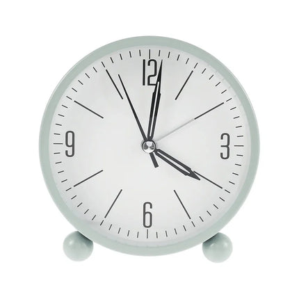 Liten tyst analog reseväckarklocka