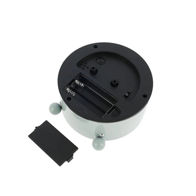 Liten tyst analog reseväckarklocka