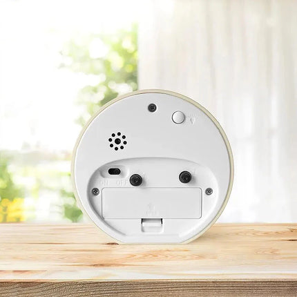 Tyst analog barnväckarklocka med björnmotiv