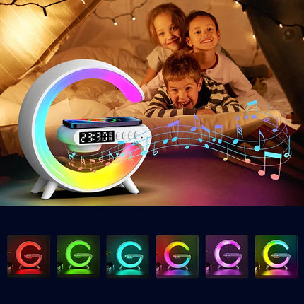 Väckarklocka med trådlös laddare och lampa