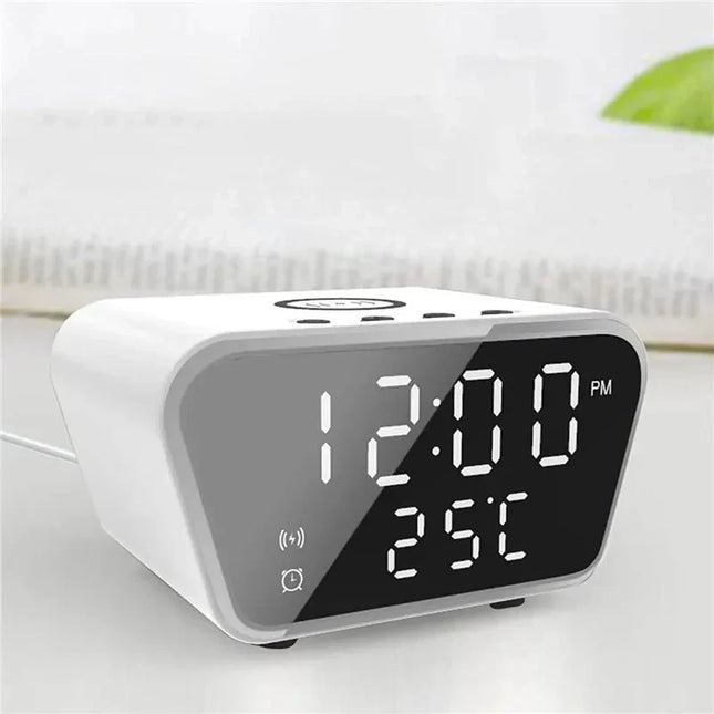 Väckarklocka med induktionsladdare för mobil