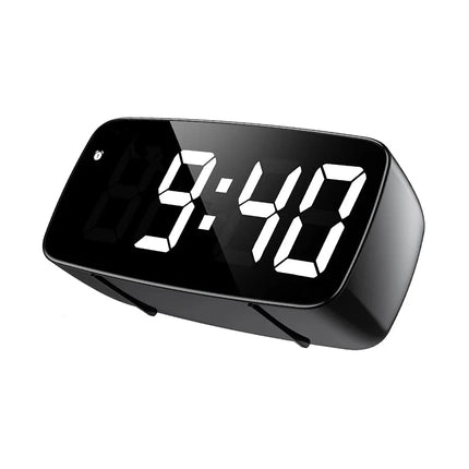 Enkel batteridriven digital väckarklocka