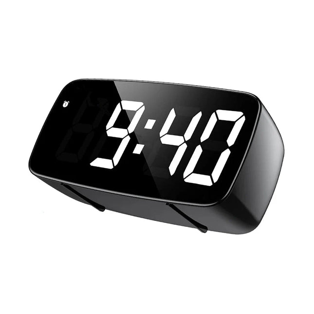 Enkel batteridriven digital väckarklocka