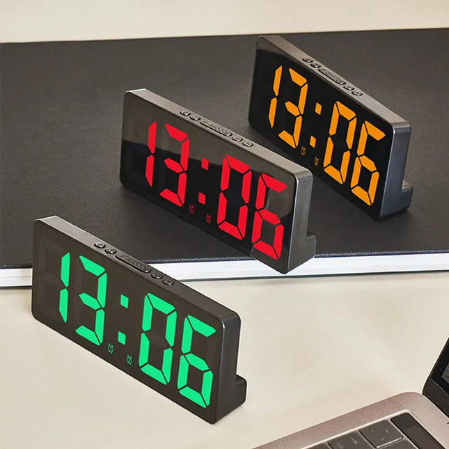 Digital LED väckarklocka med stora siffror