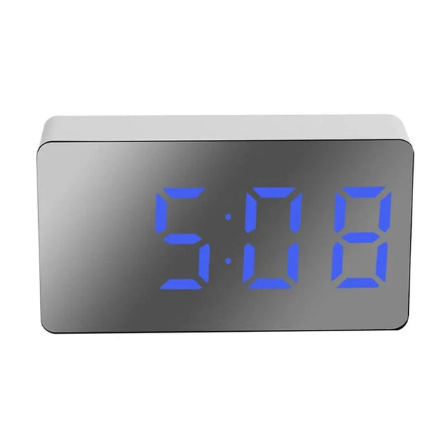 Digital väckarklocka med modern spegeldisplay