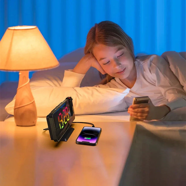 Projektorklocka med spegel för sovrummet