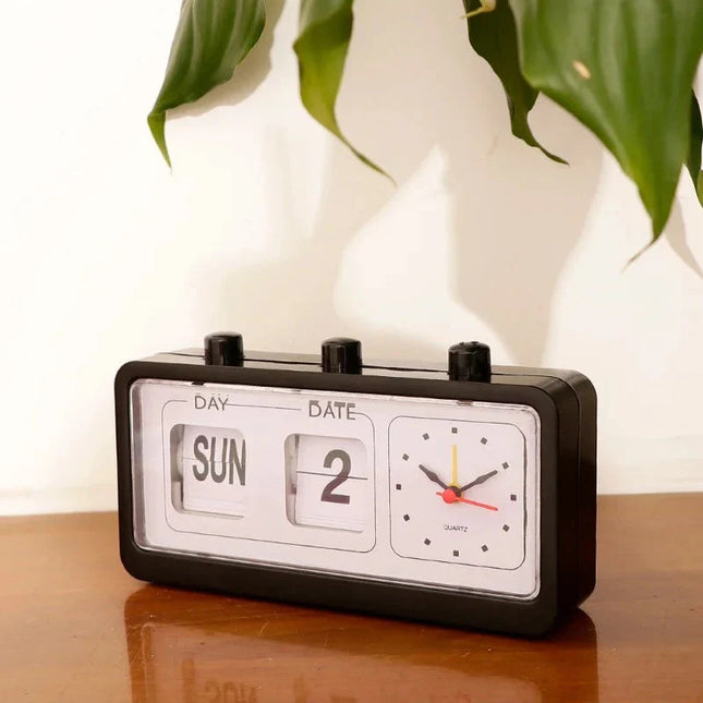 Retro flip-klocka med datum och alarm