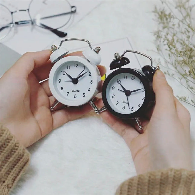 Mini vintage väckarklocka röd med klockor