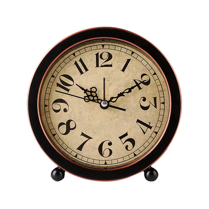 Rund vintage väckarklocka i retro design