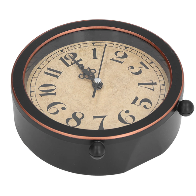 Rund vintage väckarklocka i retro design