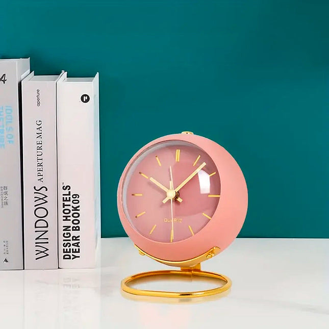 Rosa vintage väckarklocka med guldstativ
